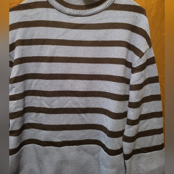Blue & Black Mockneck Sweater - Picture 3 of 11